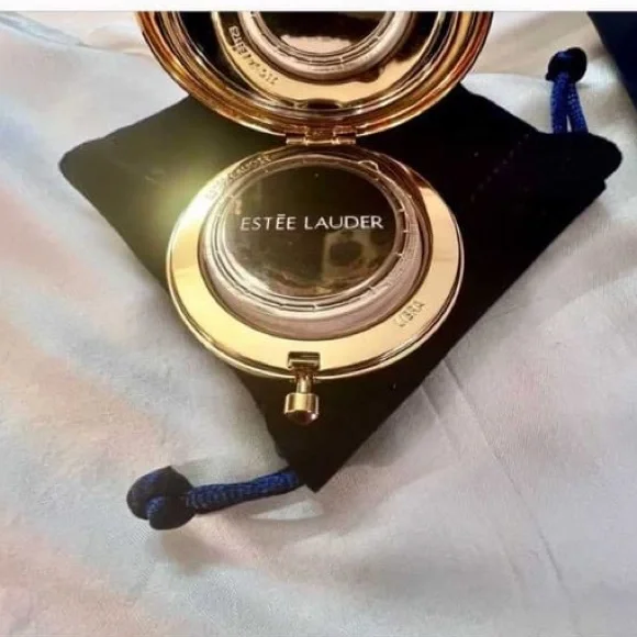 Brand New!Estee Lauder Zodiac Powder Compact Collection (Limited Edition)LIBRA
